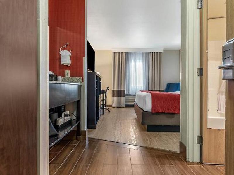 44AAD47E5885FAC1A5550847BEBC04A3