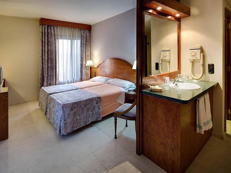 1763AA68808DC1AB04F78C4A832DFAD9