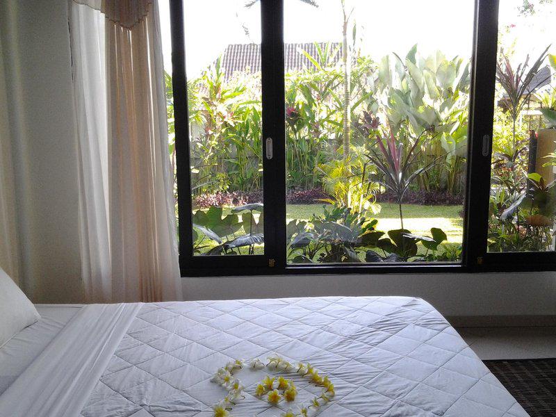 8DDD63BE07DE883A605E33FCCC7F5F36