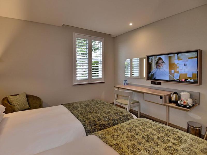 19CDEC8ABBD9FBB942FC6D897534C766