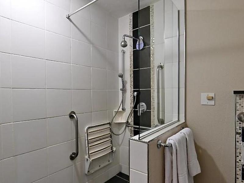 51810B923D1FD30E4AC7F797F07516C4