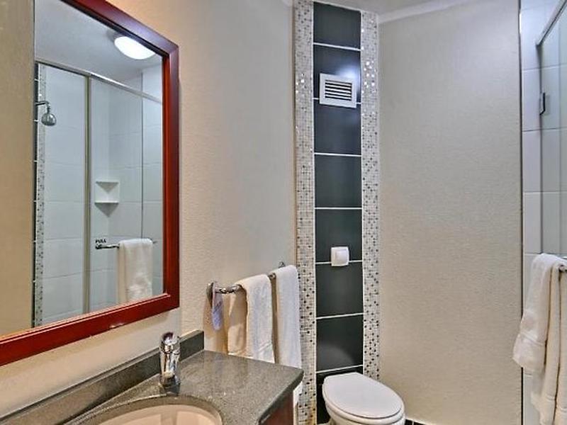 5B5306E7219EC0C9C9BD95D649C4C9DF