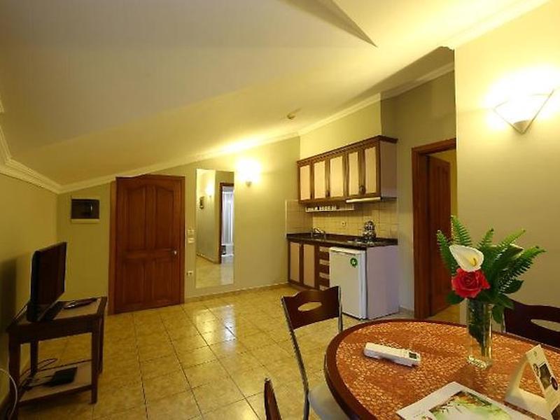 A6CF6215B108AC54A17B05E84B517663