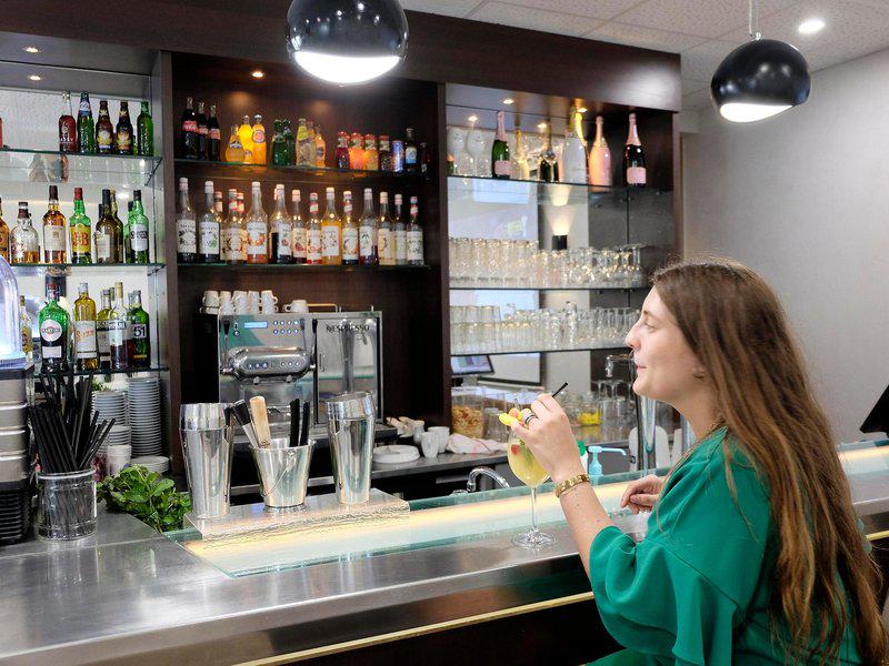 7067E9A361906C0BB27929E45722628C