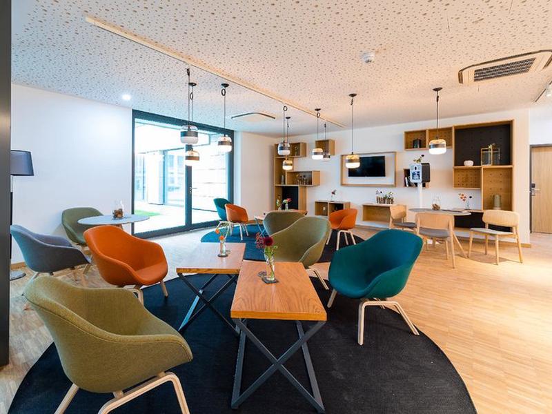 3B889D634AEE43FAB1161E1100C5DAF3