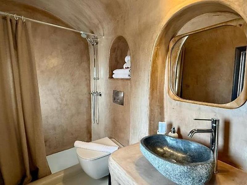 0E658E75ADAB5DAD7CAC1112F7914558