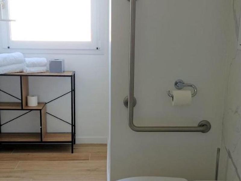 7F7D23D0CE3B87DDE2A29098904F18B6