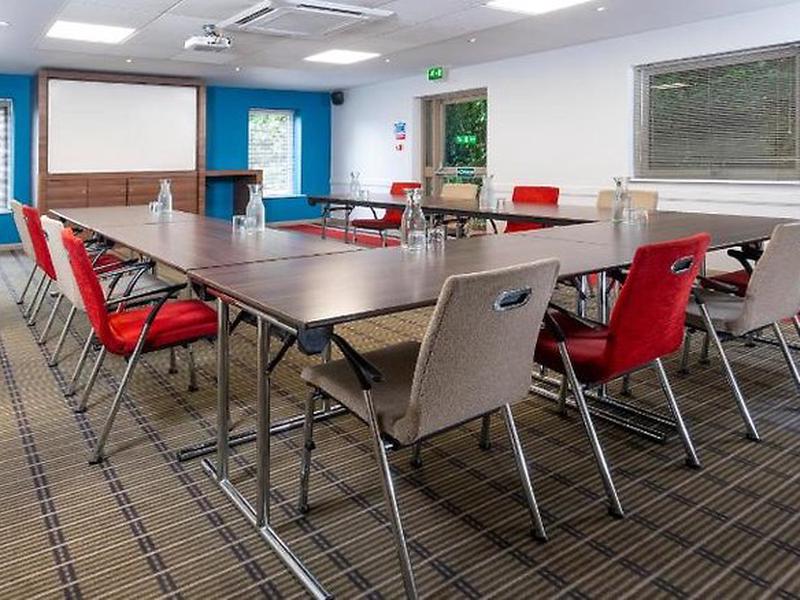 235E2846F642E2799210A77AE357328E