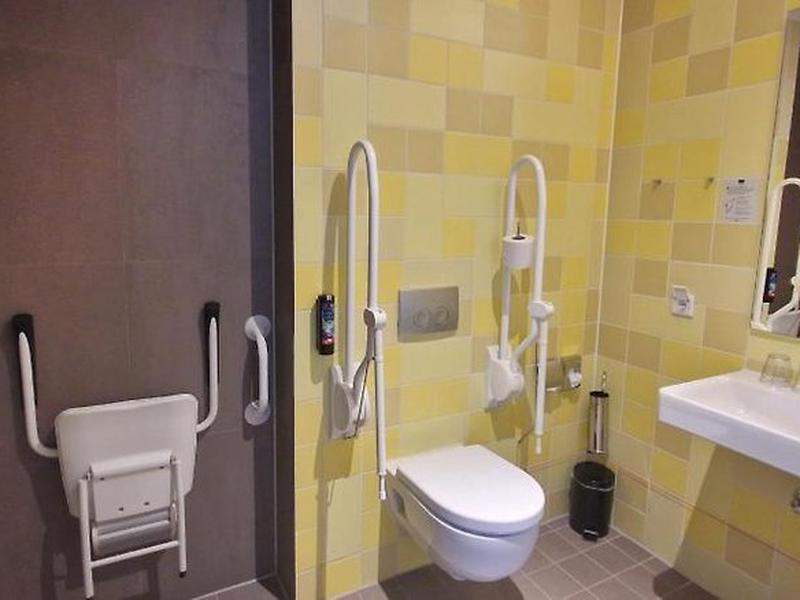 6D1EE5B046B0C3742EEA76BDA487E555