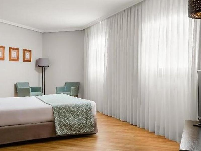 8D19569A06421DF65BC8FA17E4E56EC4