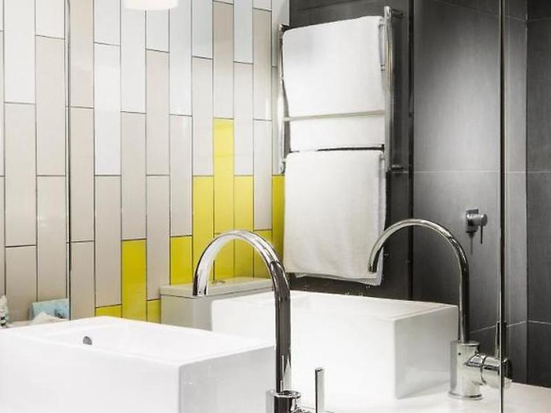 D8F96B26DAEEA2F167BCCBBC8D32D6FF