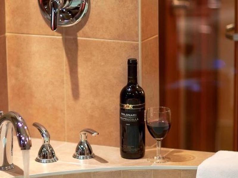 2C6A57D4BDE305814DA7C7B912E3CC97