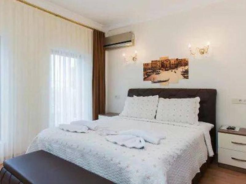 00B39A34744D4BF569AF239DEF04EF17