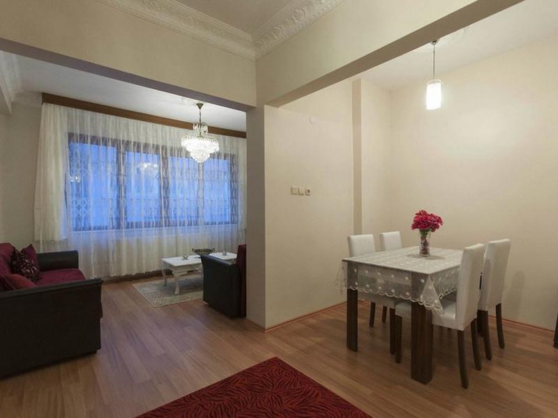 69CB876A76A18E15E2583308376F0497