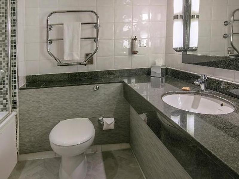 18CD544F165984C9CC231C14524D2B2B