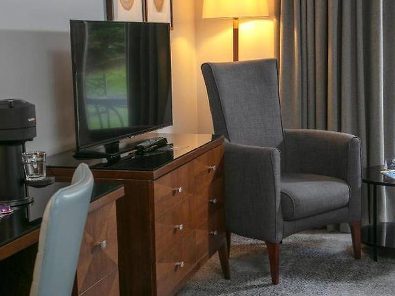 C001E14E79FCCFEAA9E269FE61AEC281