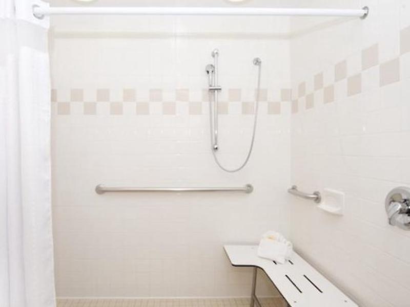 E9261B879C7305072870E1FC10F1CD8D