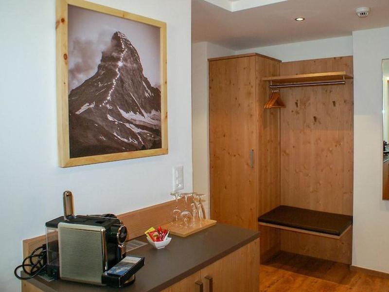 5464538B30909C7B5F3098C702FF1146