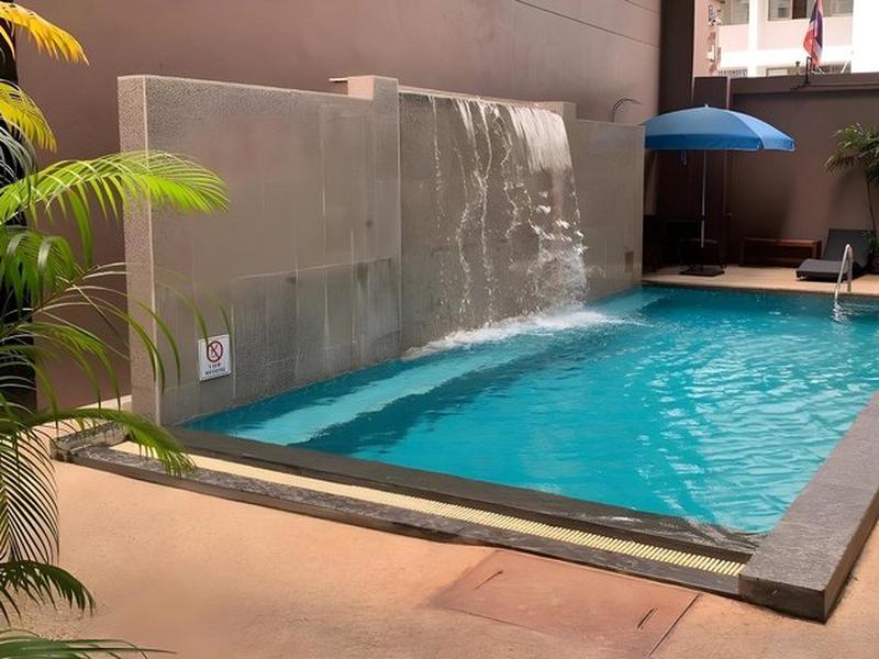 6F70EA7B3BDBE6DCF19E7AEC40A49FFA