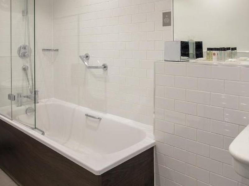 A43A6385B4F5737BD2AC7EB57D306D39