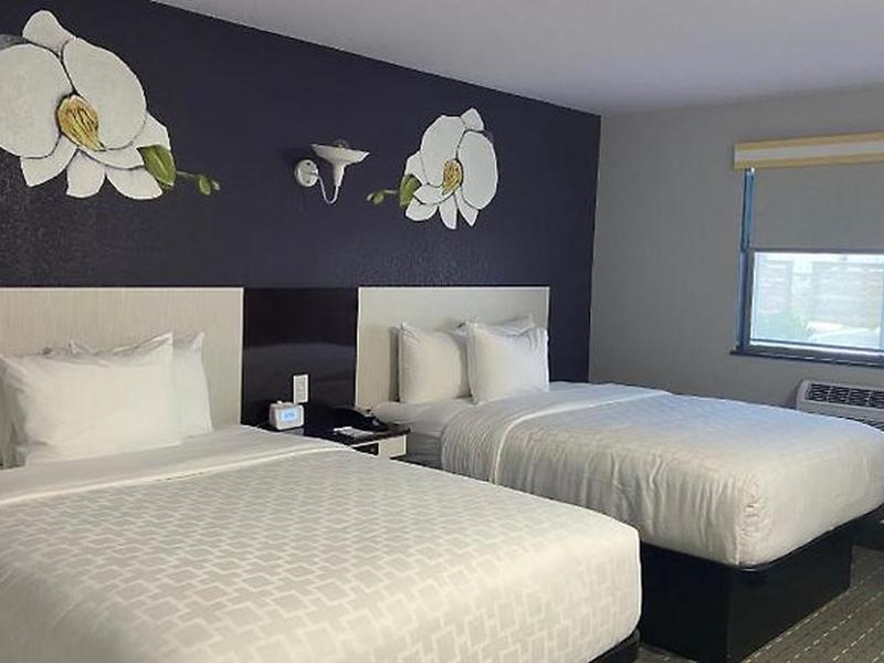 D3C4F0DA2EF88762162D7E32A8182A0E