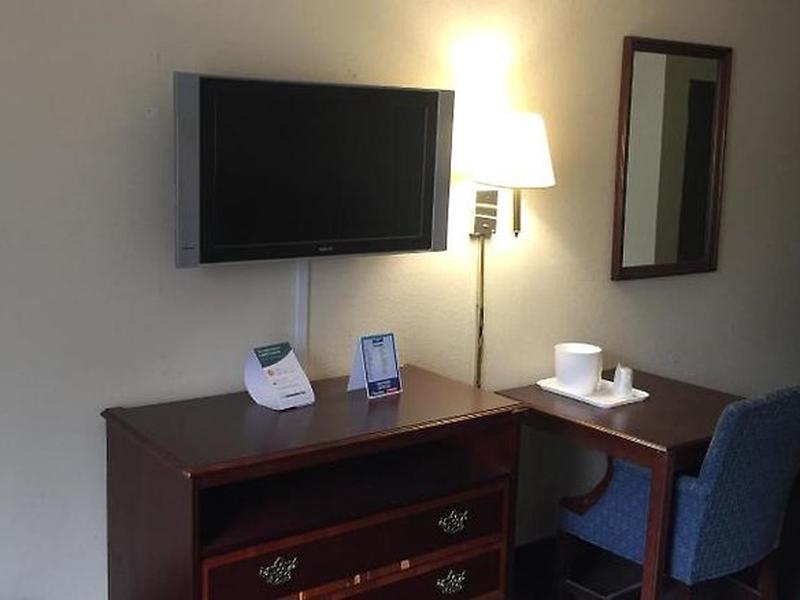 E53686BB07B70D2408F8EE10C137D909