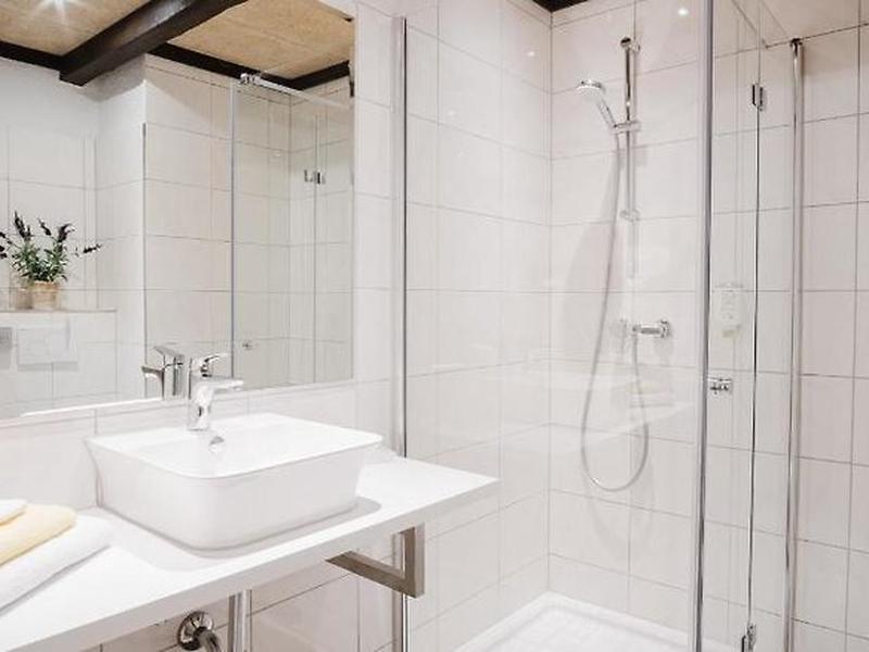 36BECA5CDF42A6A45245D39E937B22C8