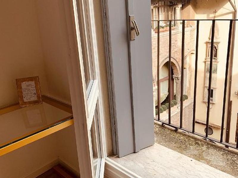 6B1F9E7EB7A8E8CAD98736FDBE1534C4