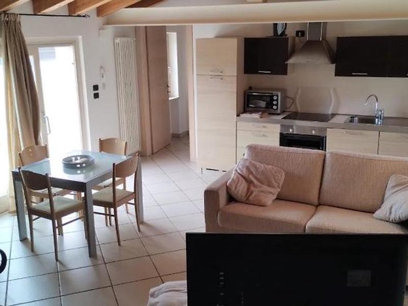 A43F766F0A83BD3F6A0A672CD2C38A94