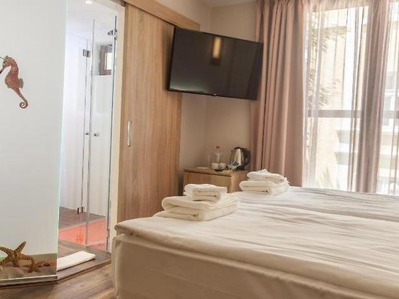 92A449E07717E07D879B7C242ACB3DC4