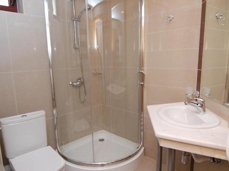 9DAD7421D58CF212F3B2C19FADF4F458