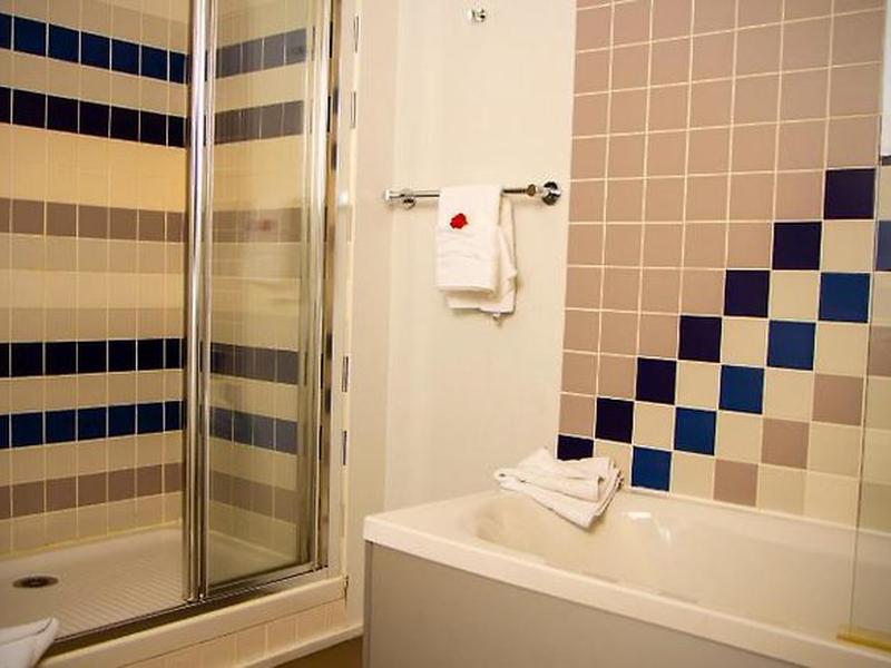 884C04499D072D2BBEB8FA0D5BEBE806