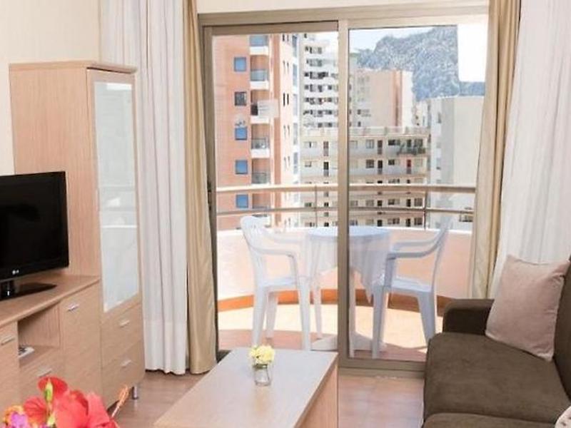 A8D150A352D2BFE2A7DF20383CFD9699