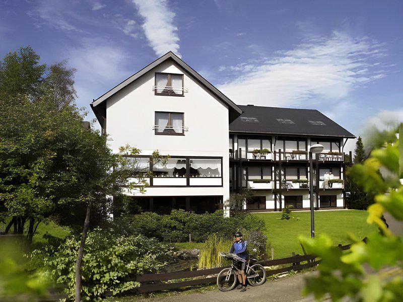 93A0D9AC64812D18EAA3CDCDA1E29222