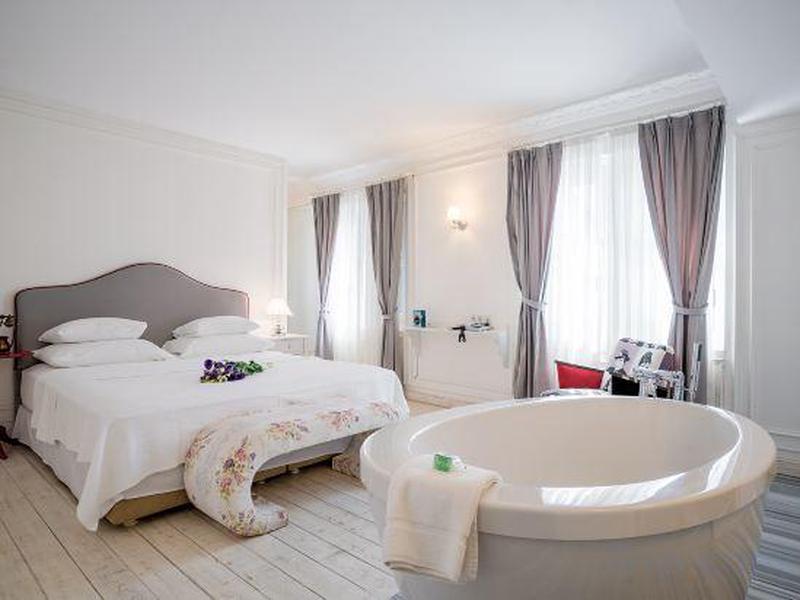 D0D5C935951B449740CCDBAF90B1FD81