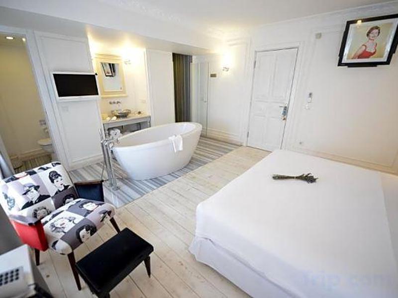 55EB2853CD07C7727324437C55C5C1AA