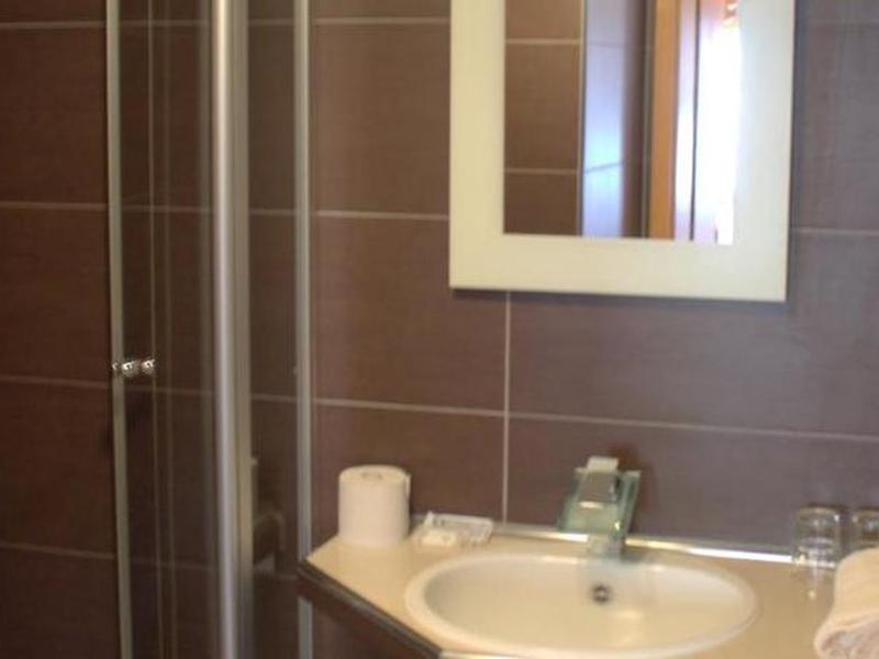 4E2076334FB1423F8A33993179986332