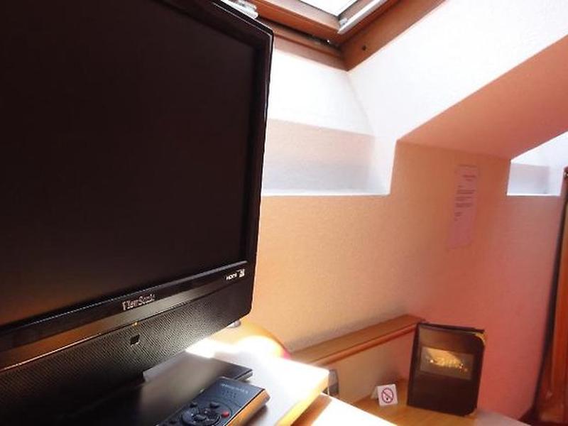 A5C3B7A59ED1522321E6F5E6501157B1