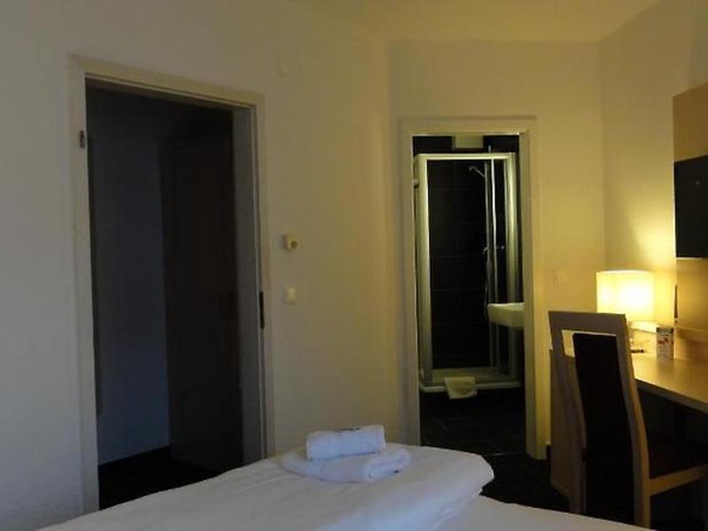 9CC280505CA83499BDFD7433269BDCC0