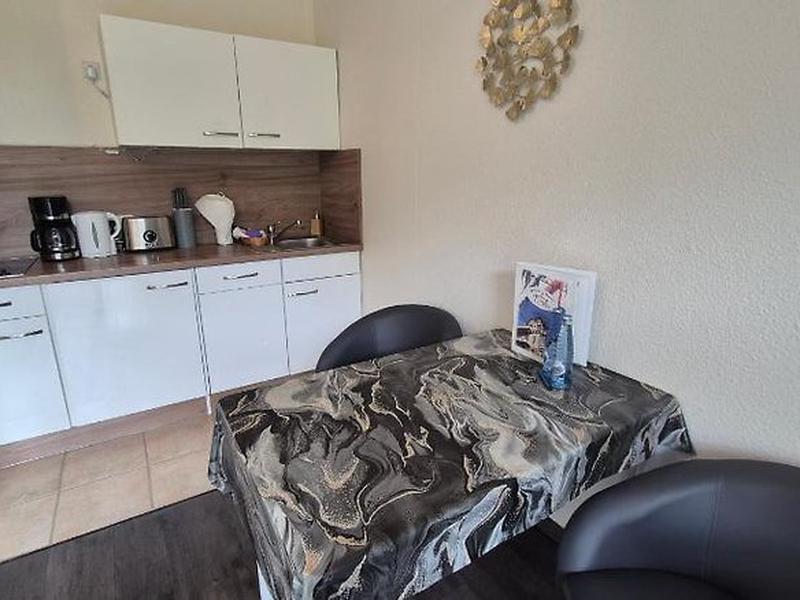 7876040266D1E4E143E6E608C034C4A8