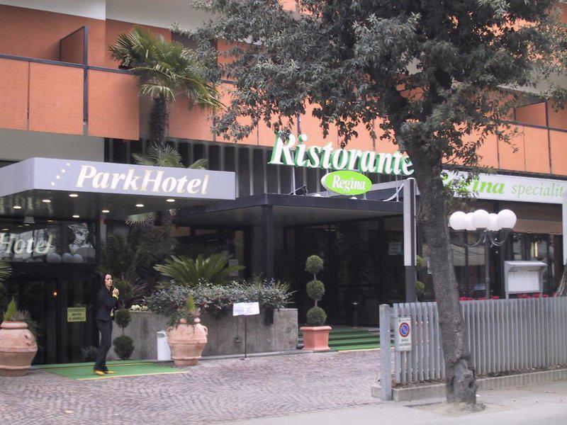 B33546018FDA07FCC3EE535CFEAA2FF4