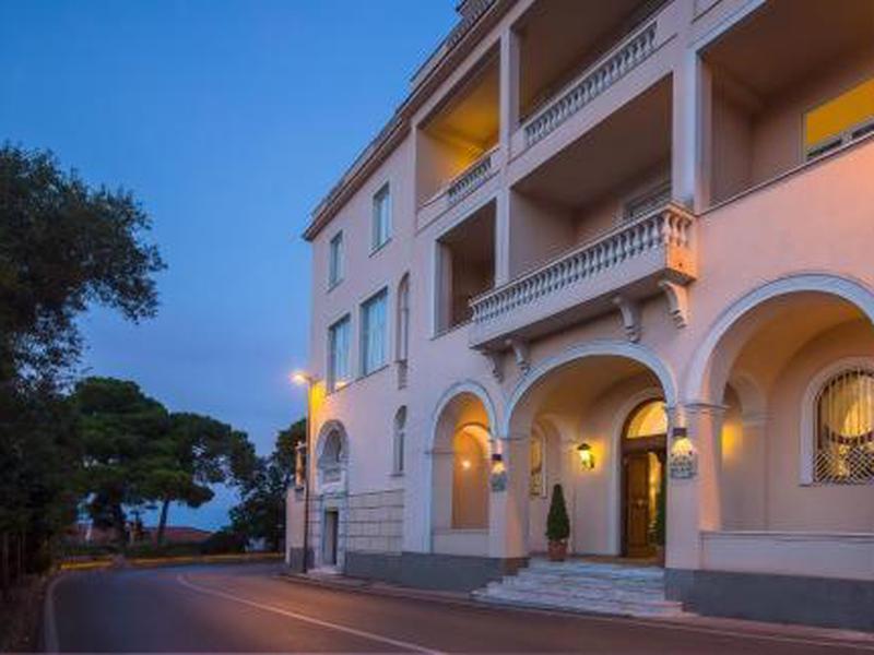 4B69DCC4425F251727208230C2E7D725