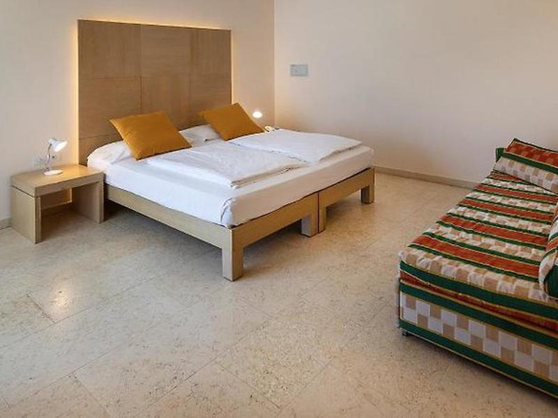 2814D931E067F636C0B1116BAAD243D1