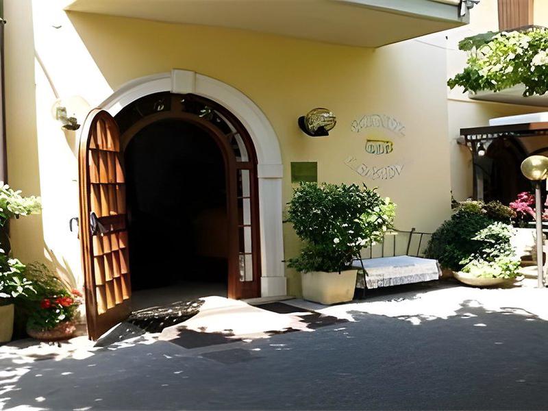 31C47A7EA0FF7340C1E2B1283B2D0774