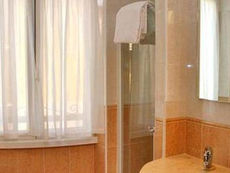 2806574F333E568BA65ADADC0C5F3CF0