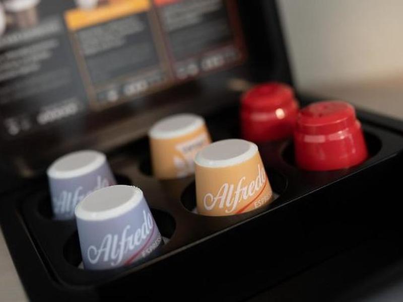 B15AD4BC52DE59AA0A20468B6914B787