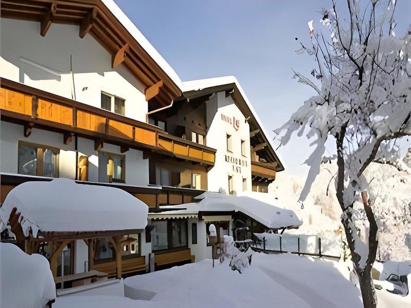 1B94FB73A4EBAEA6D32E125954159B47