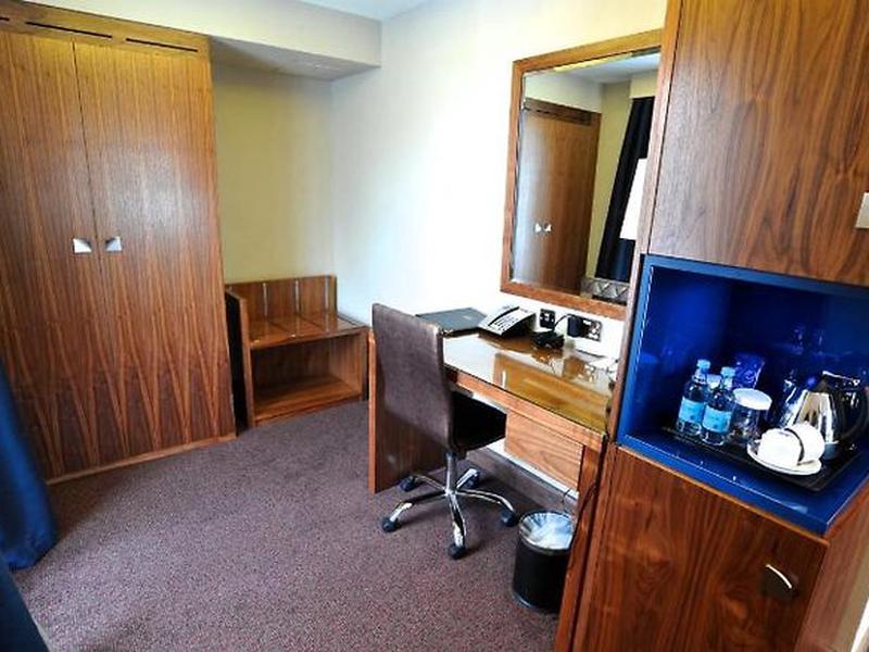 2E3EBA02414F6CBBA9D327E916D77470