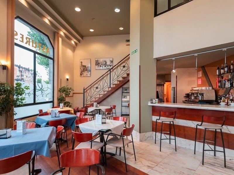 0764A6EBE34181F4E7FB856B95ABE6C8