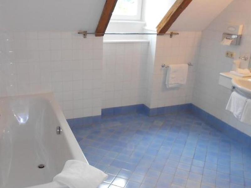 17D710BE4D0144830BFA1DE7DBA8C983